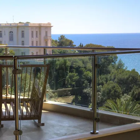 Villa Monte Aura 2 *